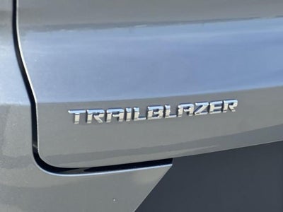 2026 Chevrolet Trailblazer FWD 4dr LT