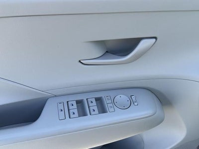 2024 Hyundai Kona Electric SEL