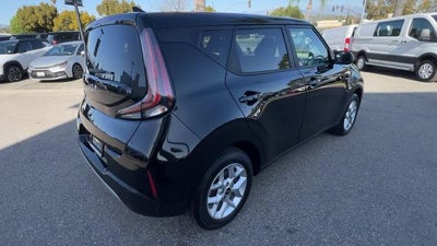 2024 Kia Soul LX