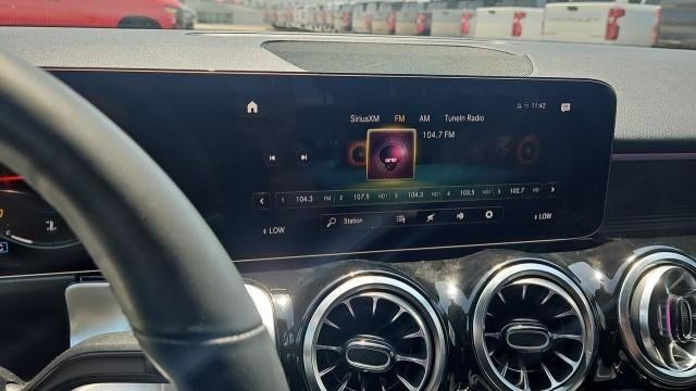 2023 Mercedes-Benz GLB 250 GLB 250