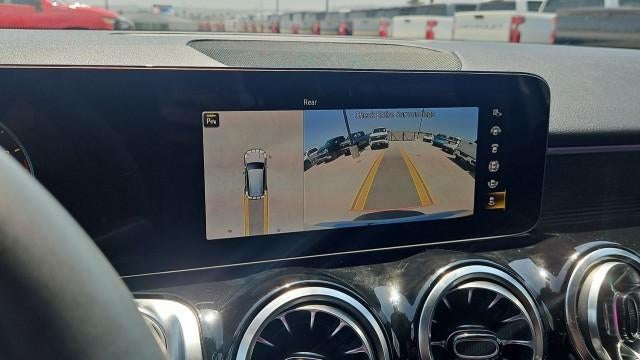 2023 Mercedes-Benz GLB 250 GLB 250