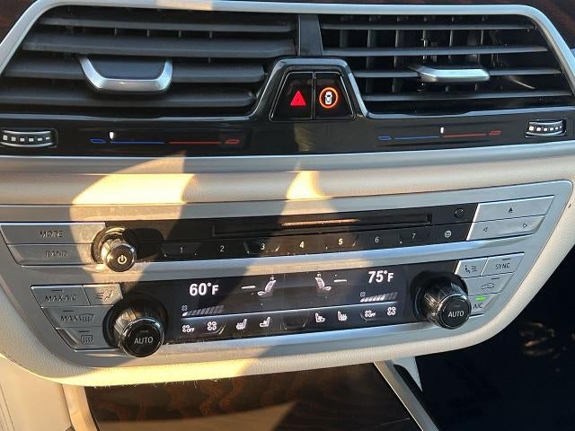 2020 BMW 745e xDrive iPerformance