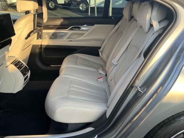 2020 BMW 745e xDrive iPerformance