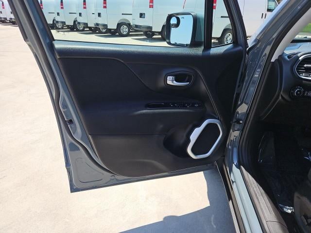 2018 Jeep Renegade Latitude FWD