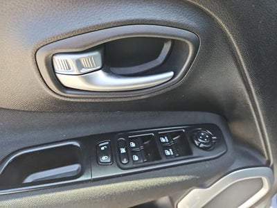 2018 Jeep Renegade Latitude FWD