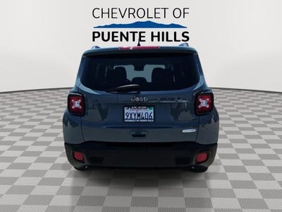 2018 Jeep Renegade Latitude FWD